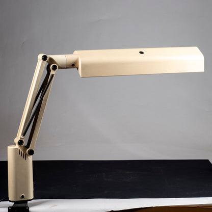 lampada da tavolo scrivania a&e design fagerhults sweden 7077