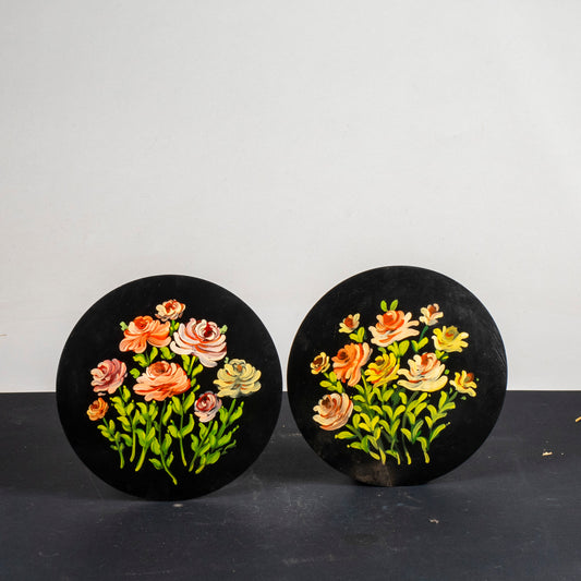 Coppia di rosoni per letto formelle in ferro motivo a fiori