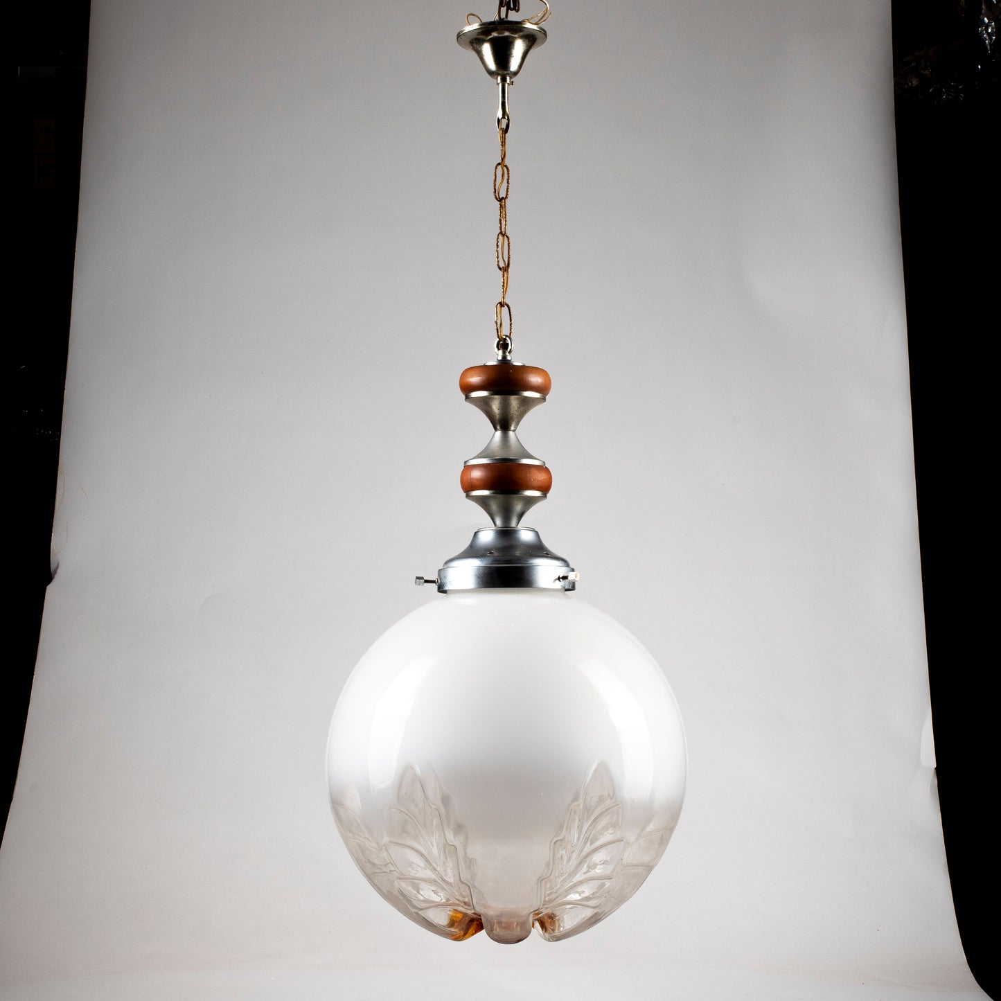 Lampadario vintage anni 70 grande sfera stile Mazzega