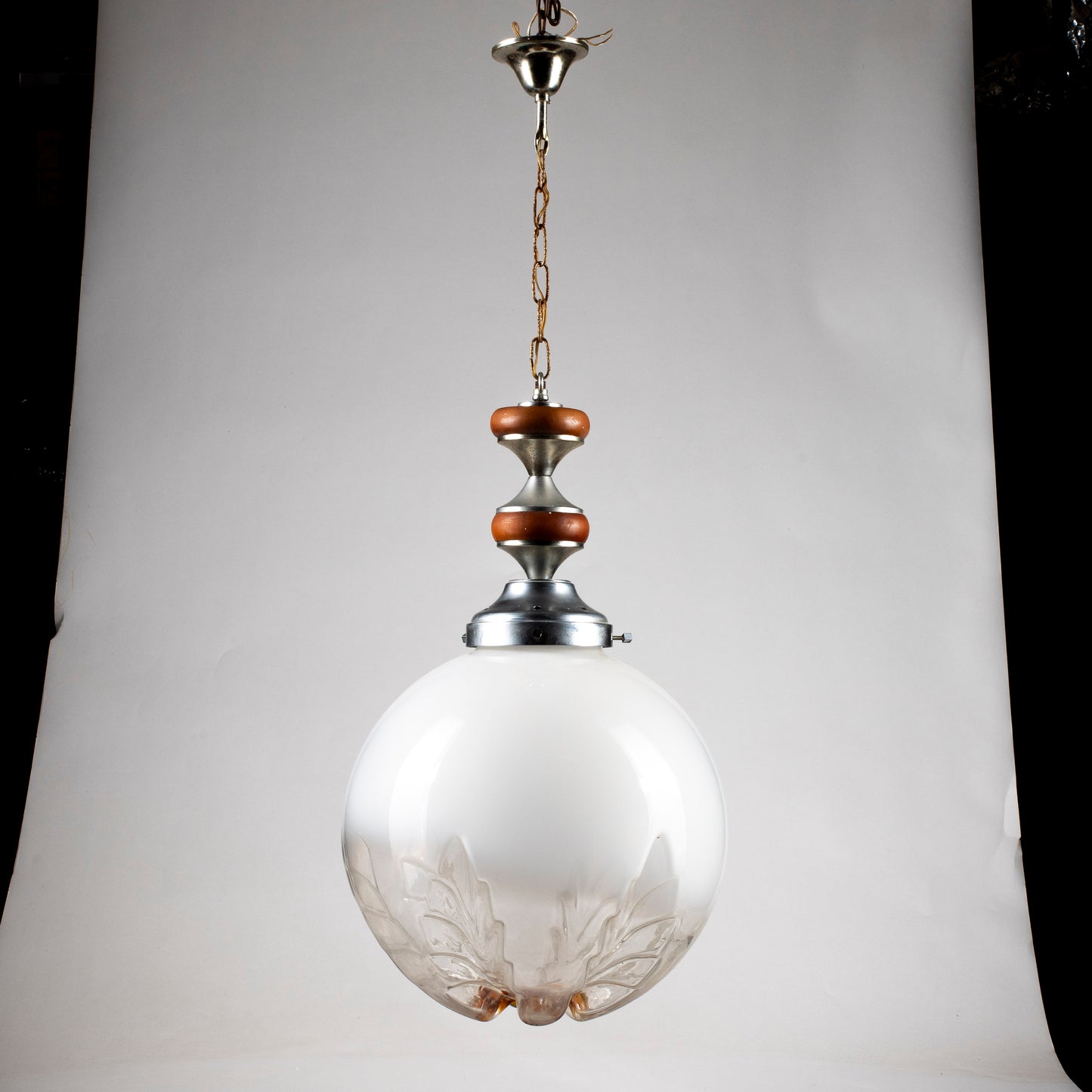 Lampadario vintage anni 70 grande sfera stile Mazzega