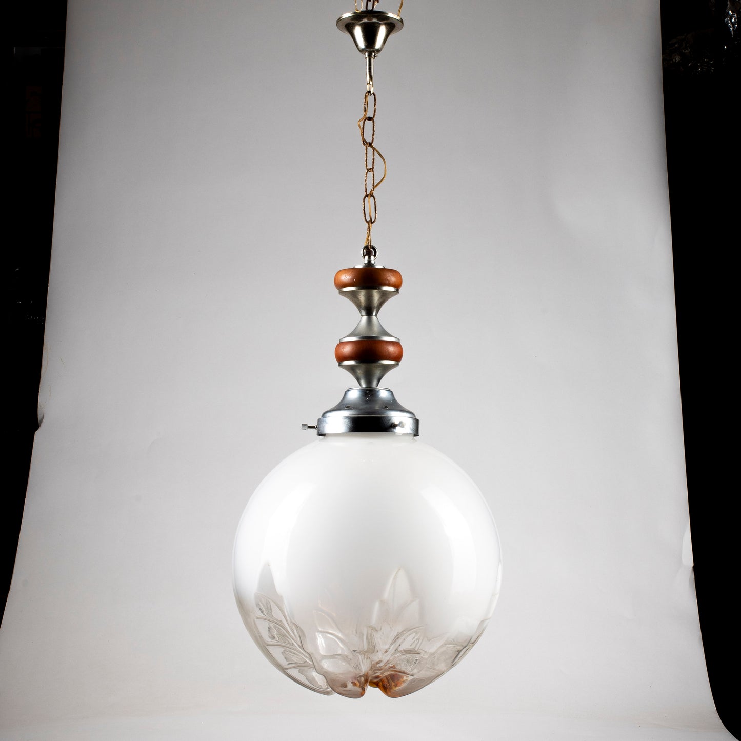 Lampadario vintage anni 70 grande sfera stile Mazzega