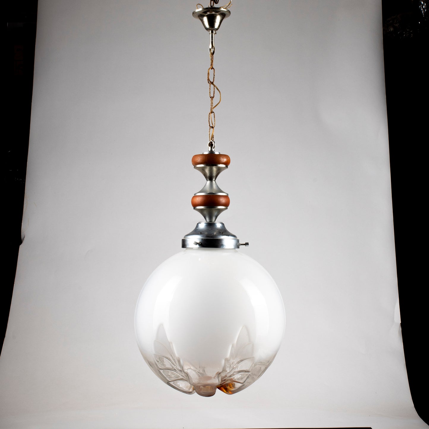 Lampadario vintage anni 70 grande sfera stile Mazzega