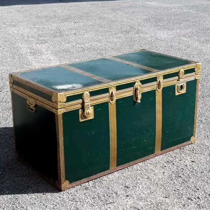 Baule vintage senza carta sul coperchio anni 1960
