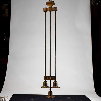Lampadario Art decò  in metallo ottone a 3 luci