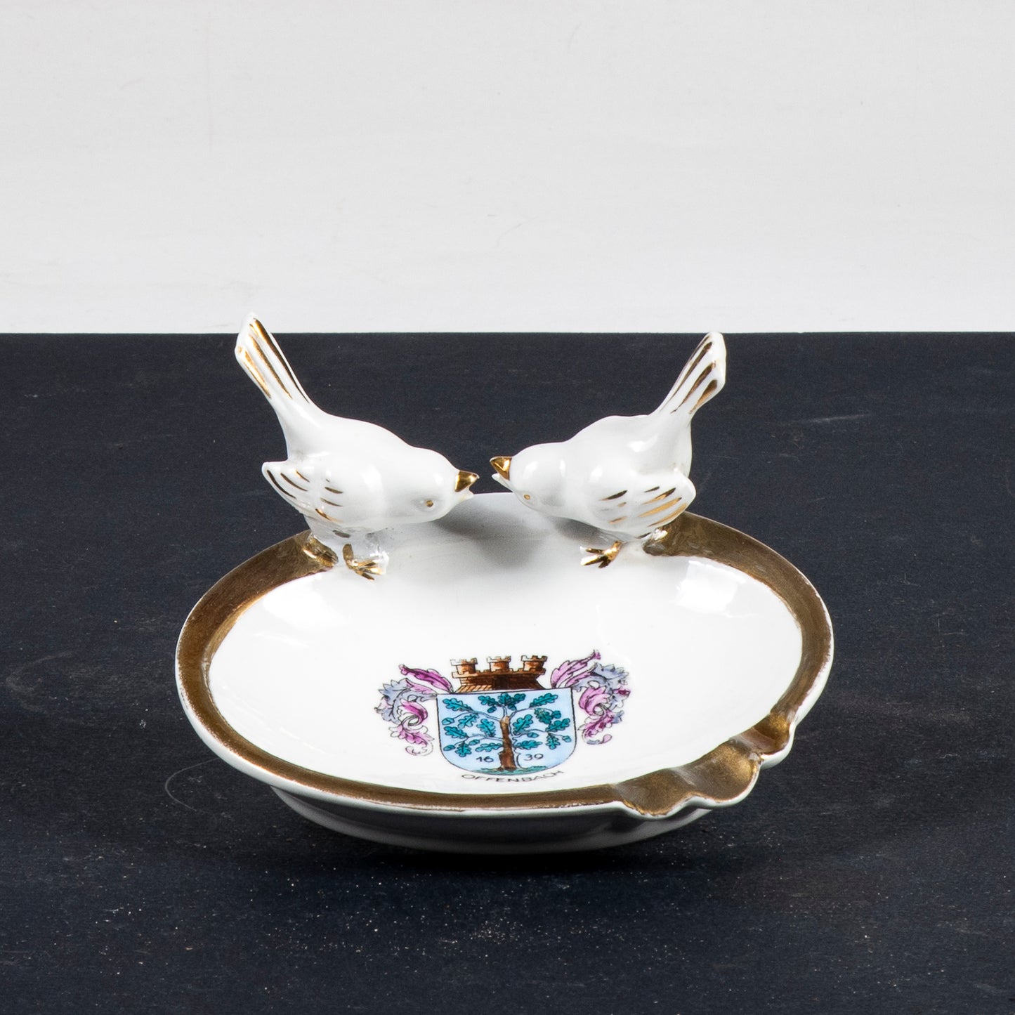 Posacenere in ceramica con stemma Offenbach Bavaria Gerold e Co. Tettau  1950