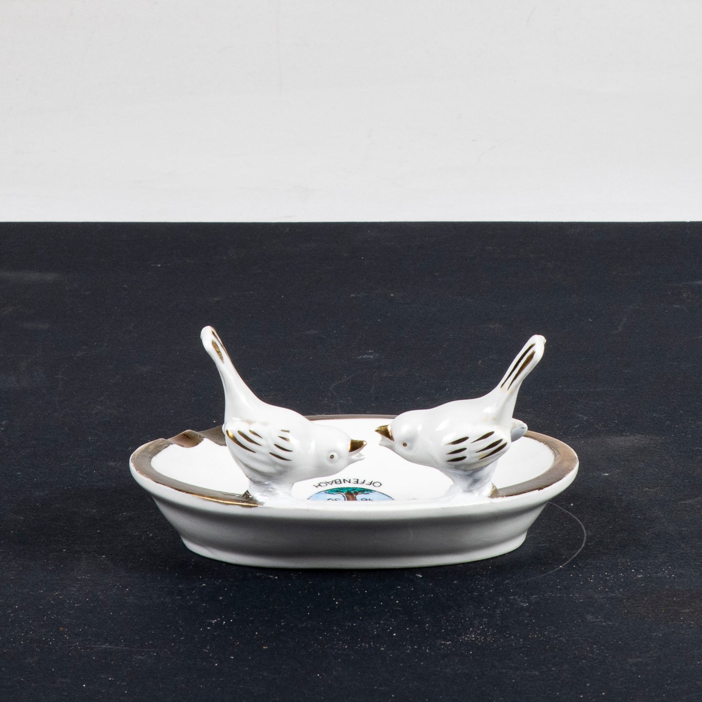 Posacenere in ceramica con stemma Offenbach Bavaria Gerold e Co. Tettau  1950