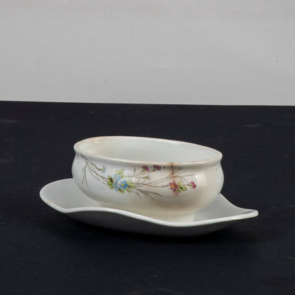 Salsiera firmata S.C.Richard ceramica bianca con decori a fiori  Italia XX sec