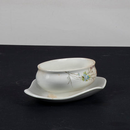 Salsiera firmata S.C.Richard ceramica bianca con decori a fiori  Italia XX sec