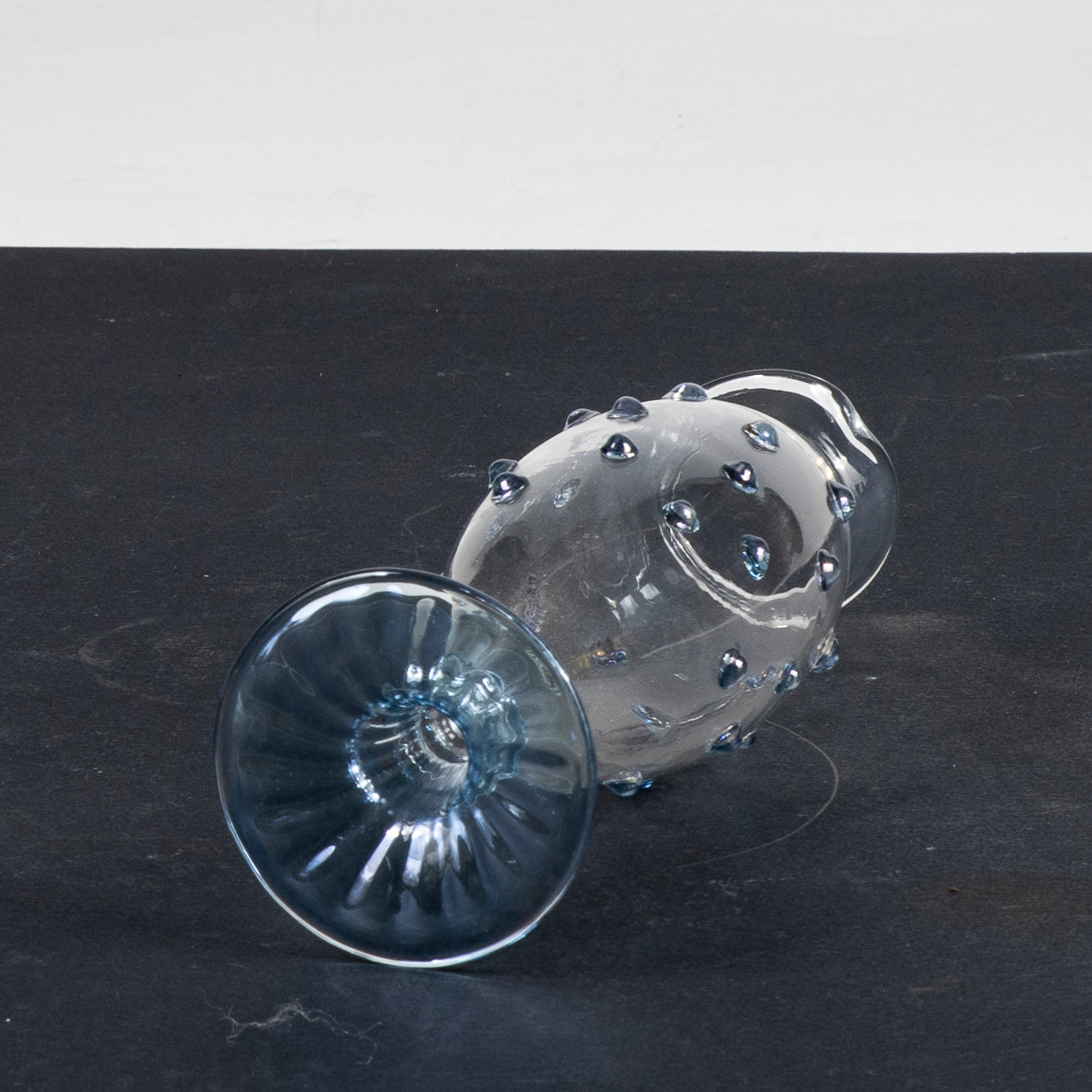 vaso in vetro di murano con decori