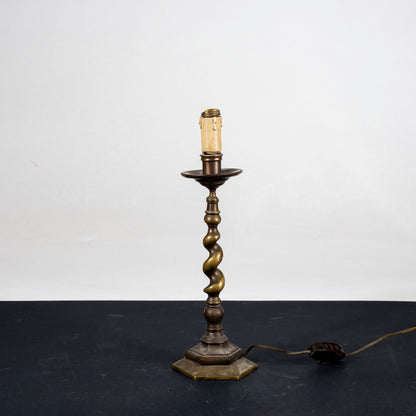 candeliere con colonna a tortiglione in ottone da ricablare