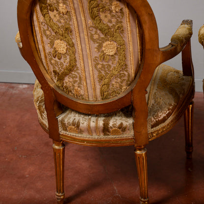 Coppia di poltrone dorate stile Napoleone III
