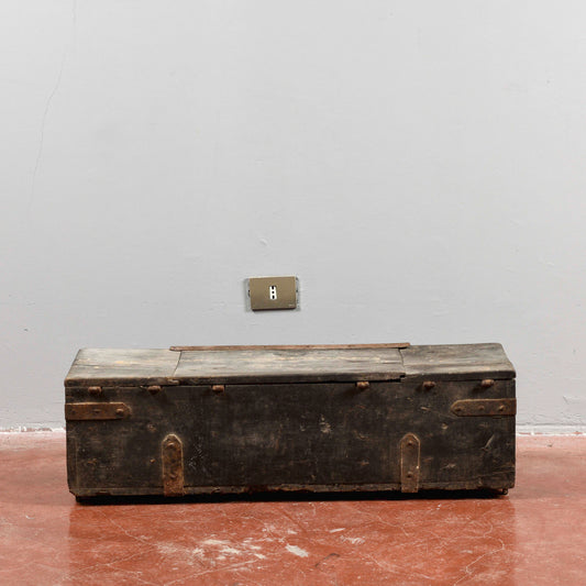 Cassa in legno e ferro epoca tardo 1800