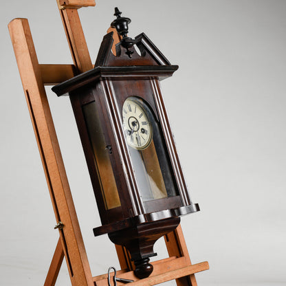 Orologio a pendolo da parete in legno con pendolo e chiave di carica