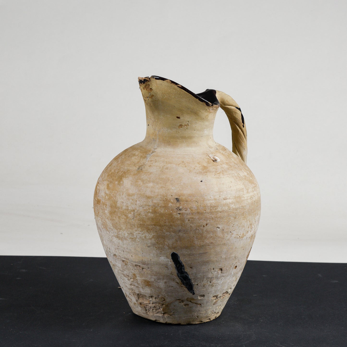 Brocca vaso in terracotta Italia epoca fine 800