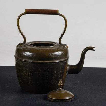 Brocca teiera in rame epoca metà del 1900