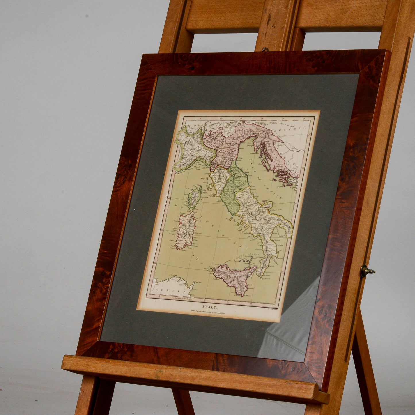 quadro con cornice stampa italia cartina