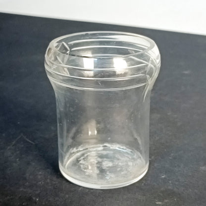 Vaso in vetro con decori geometrici primo 900