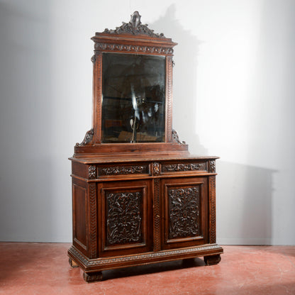 Credenza con specchiera in noce intagliata Italia epoca fine 1800