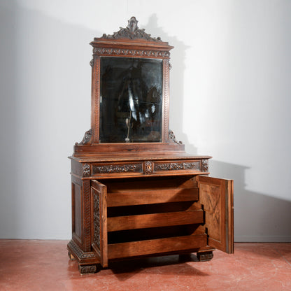 Credenza con specchiera in noce intagliata Italia epoca fine 1800