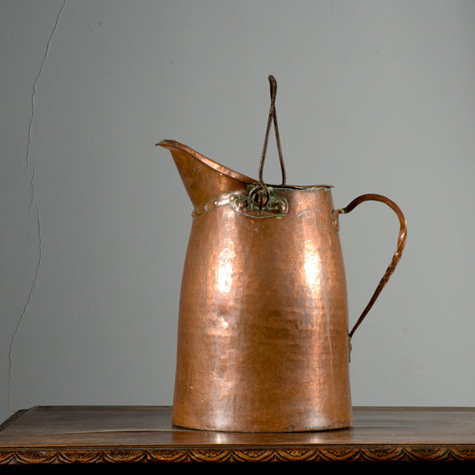 Vaso recipiente porta carbone legna camino in rame Italia XX secolo