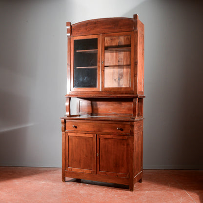 Credenza vetrina doppio corpo Liberty in abete Italia 1920