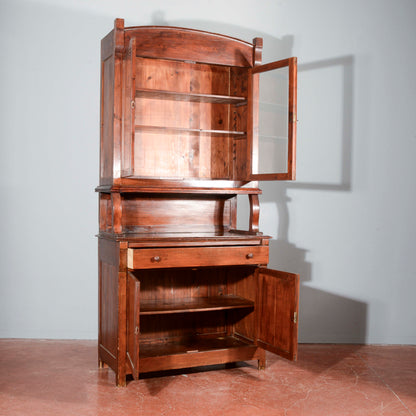 Credenza vetrina doppio corpo Liberty in abete Italia 1920