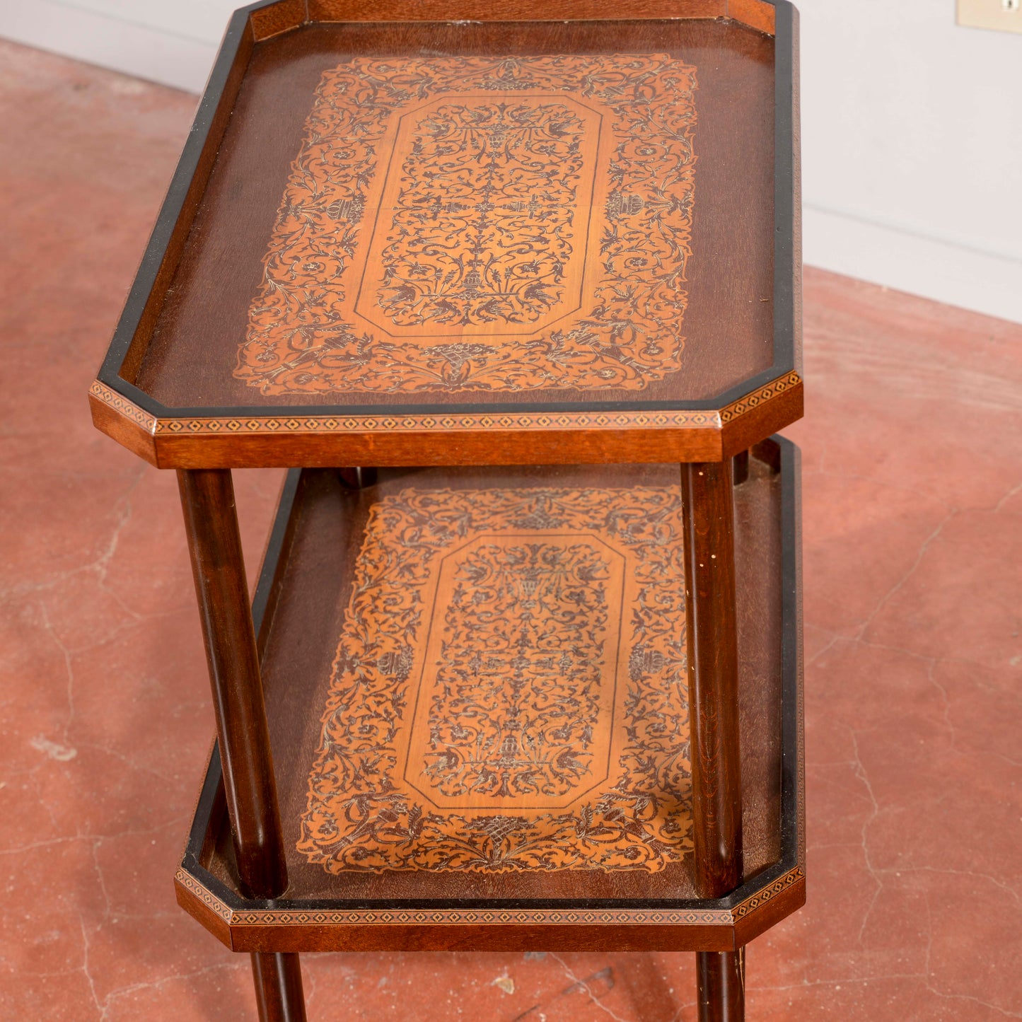 Carrello portavivande intarsiato,  e con doppio piano  Italia 1940
