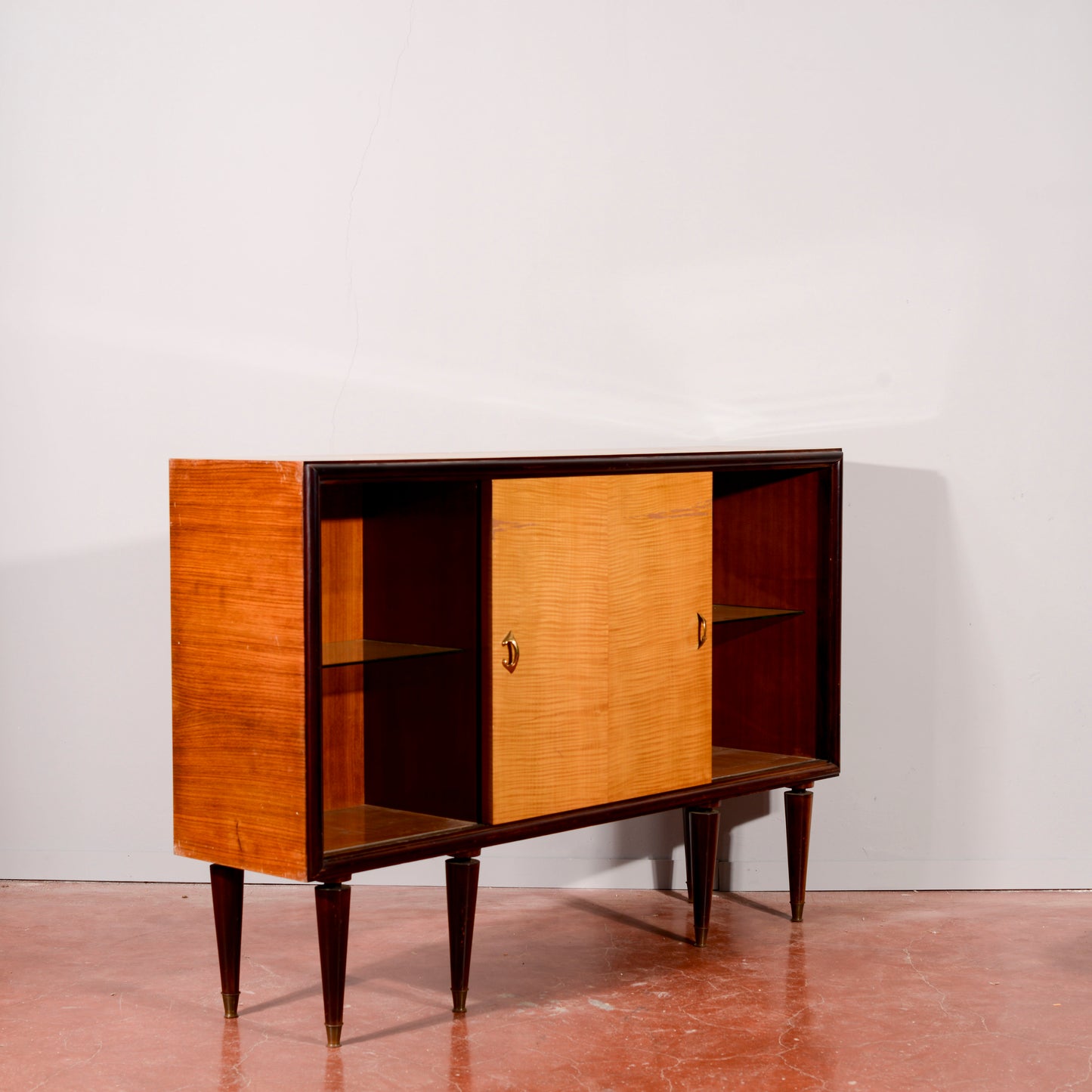 Credenza ante scorrevoli stile Art Decò disponibile la coppia