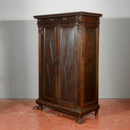 Armadietto stipo  libreria piedi leone con ripiani e cassetto stile rinascimento Italia epoca 1900