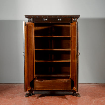 Armadietto stipo  libreria piedi leone con ripiani e cassetto stile rinascimento Italia epoca 1900
