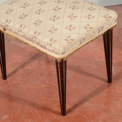 Sgabello anni 1950 rivestito in tessuto damascato