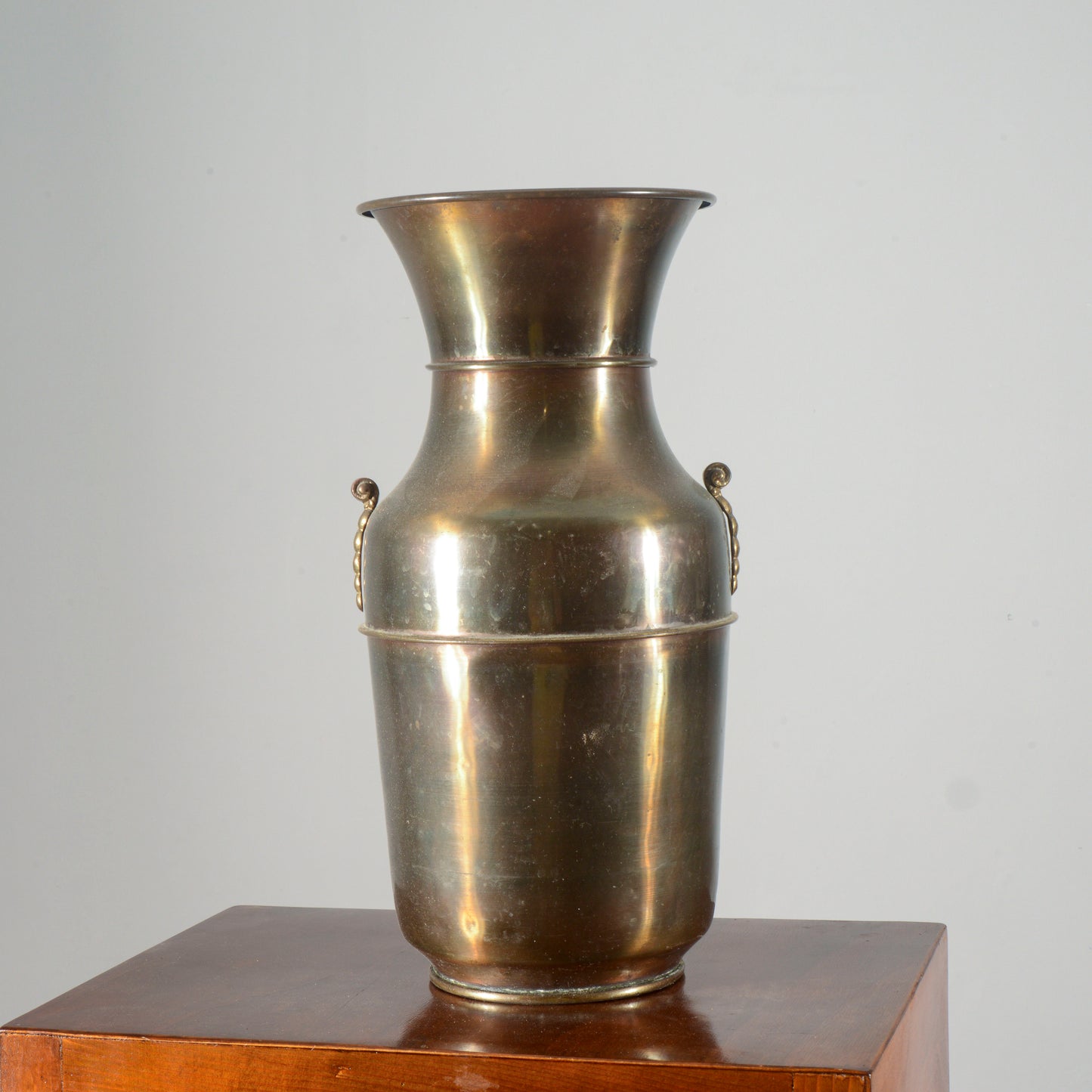 Vaso in metallo portaombrelli 1950