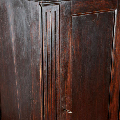 Credenza libreria 3 ante stile rinascimentale  Italia XX secolo