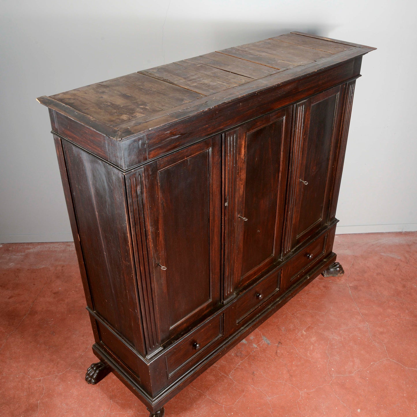 Credenza libreria 3 ante stile rinascimentale  Italia XX secolo