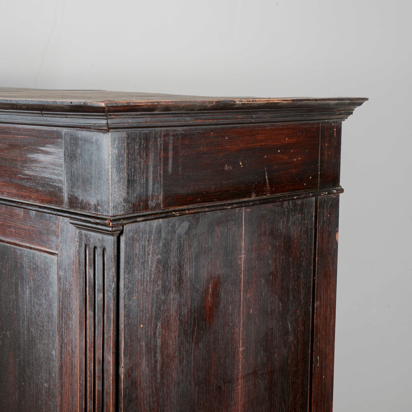 Credenza libreria 3 ante stile rinascimentale  Italia XX secolo