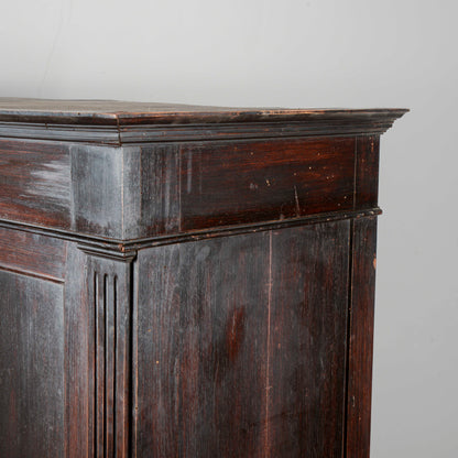 Credenza libreria 3 ante stile rinascimentale  Italia XX secolo