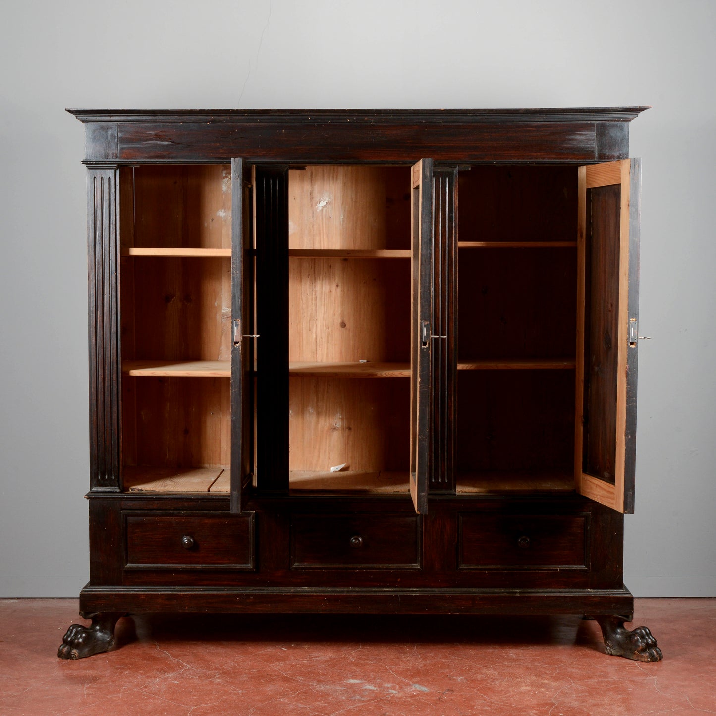 Credenza libreria 3 ante stile rinascimentale  Italia XX secolo