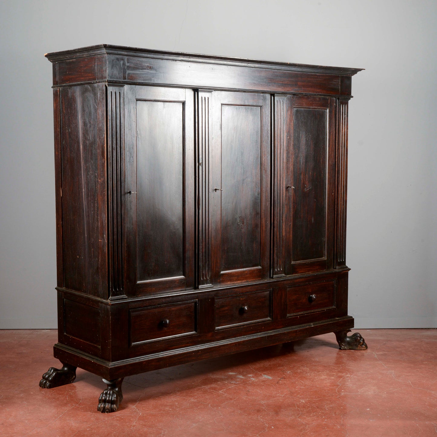 Credenza libreria 3 ante stile rinascimentale  Italia XX secolo