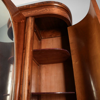 Armadio art deco intarsiato