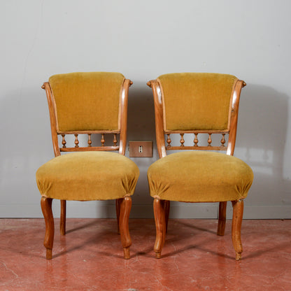 Coppia poltroncine  in noce rivestite in velluto fine secolo XIX