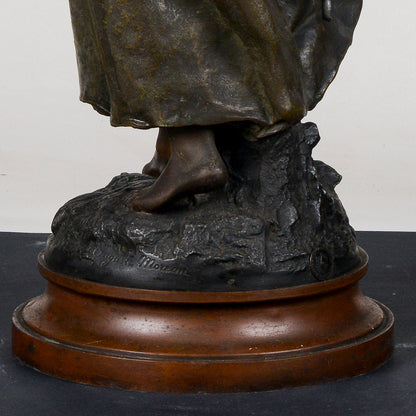 Scultura in metallo firmata Auguste Moreau Faneuse  la mietritrice
