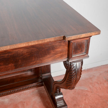 Consolle in legno di noce Italia secolo XIX