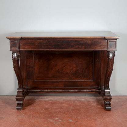 Consolle in legno di noce Italia secolo XIX