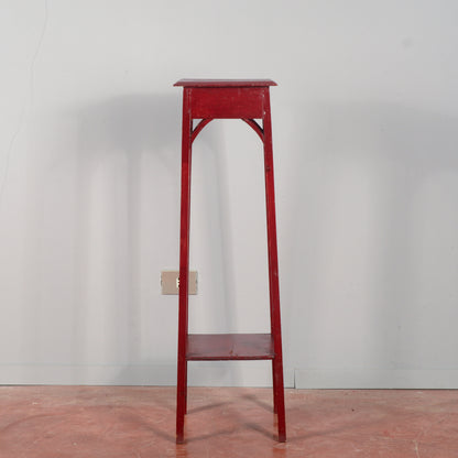Trespolo liberty in legno verniciato rosso pompeiano