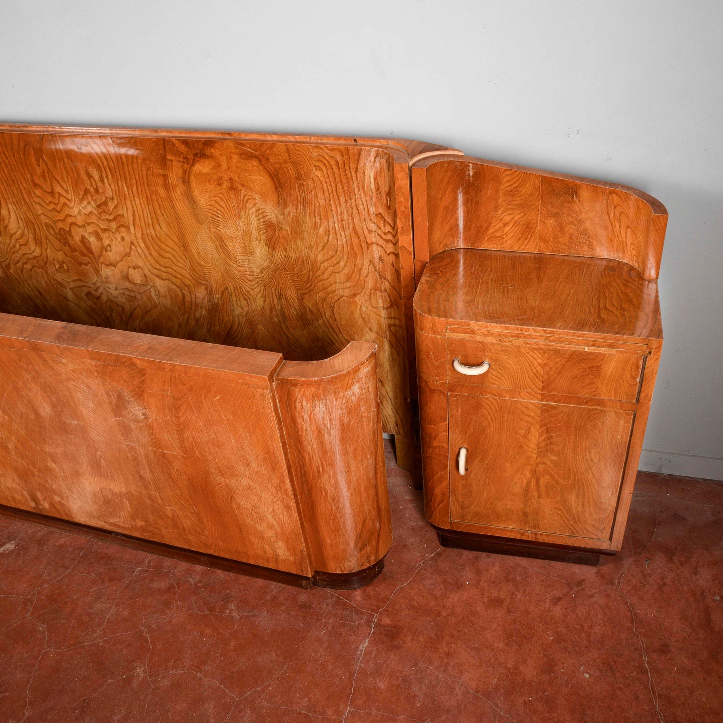 Letto testata e comodini art deco originali