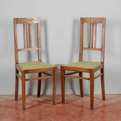 Coppia sedie liberty con placca in metallo