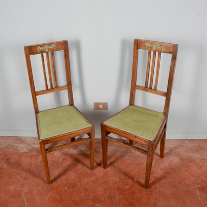 Coppia sedie liberty con placca in metallo