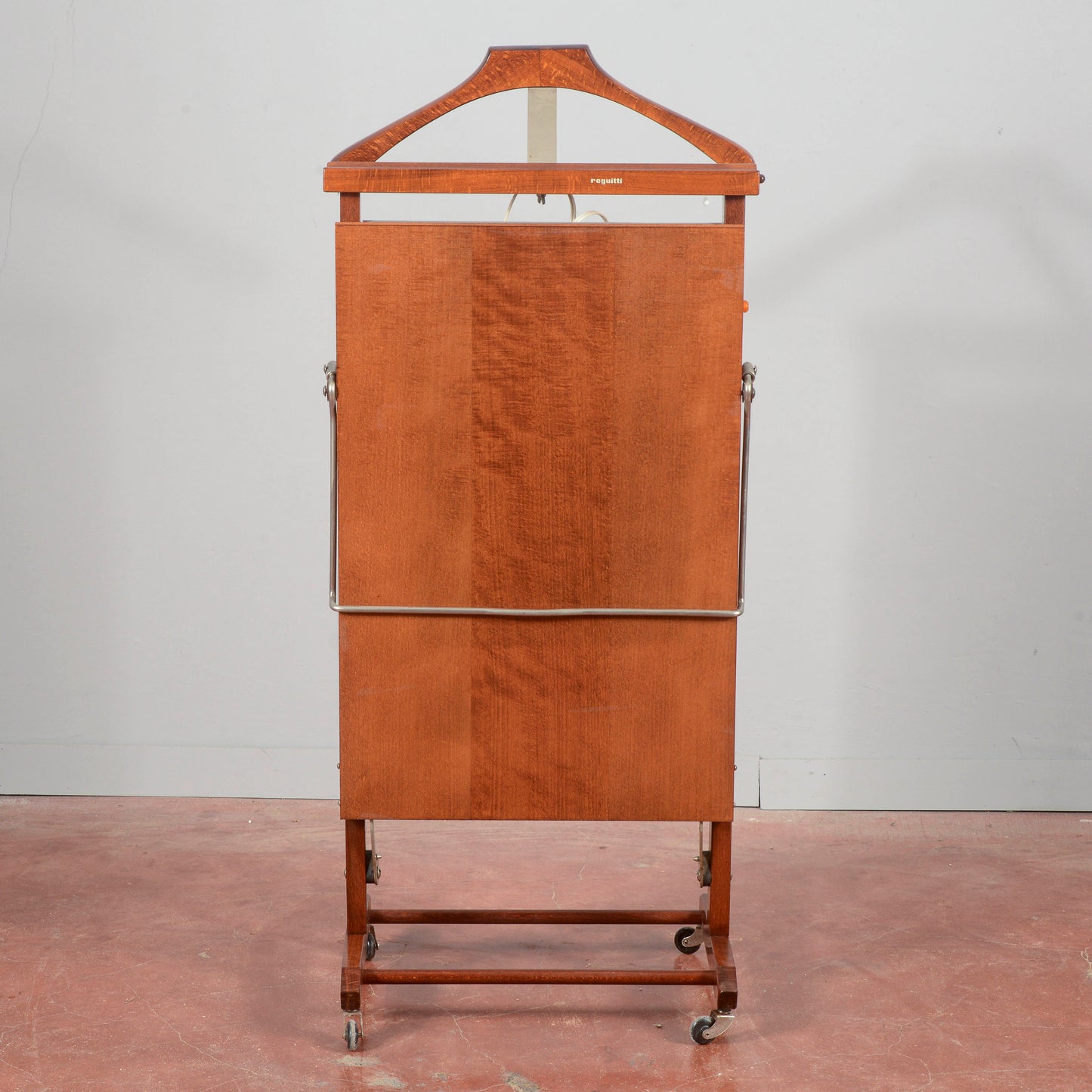 Appendiabiti con stirapantaloni elettrico Fratelli Reguitti  originale 1960
