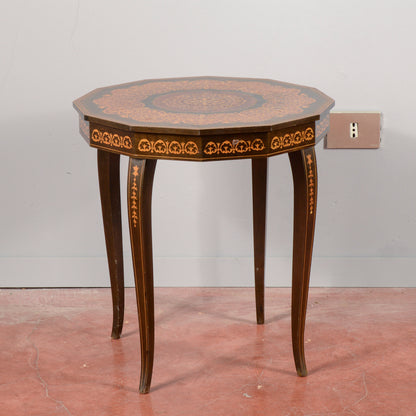 Tavolino legno  intarsiato con carillon all'apertura vintage anni 70