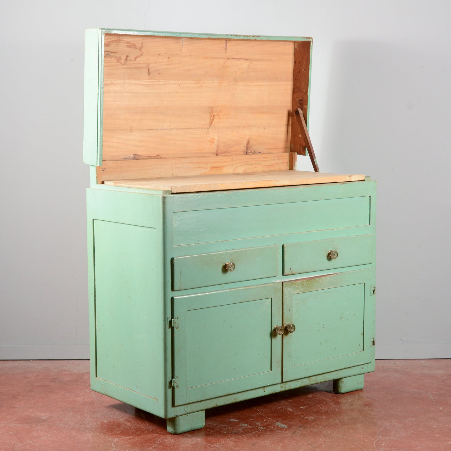Madia restaurata originale Italia 1940 verniciata verde